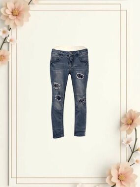 Girl’s Distressed Jeans